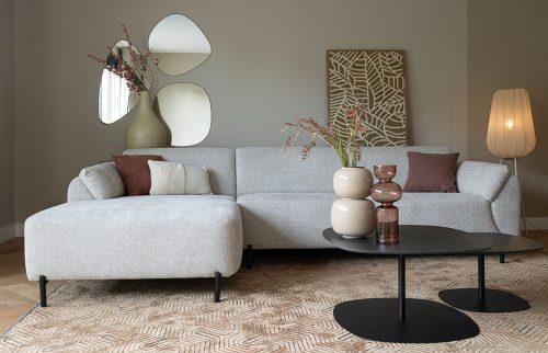 hoekbank-Fenn-met-rond-aflopende-armleuningen-en-longchair