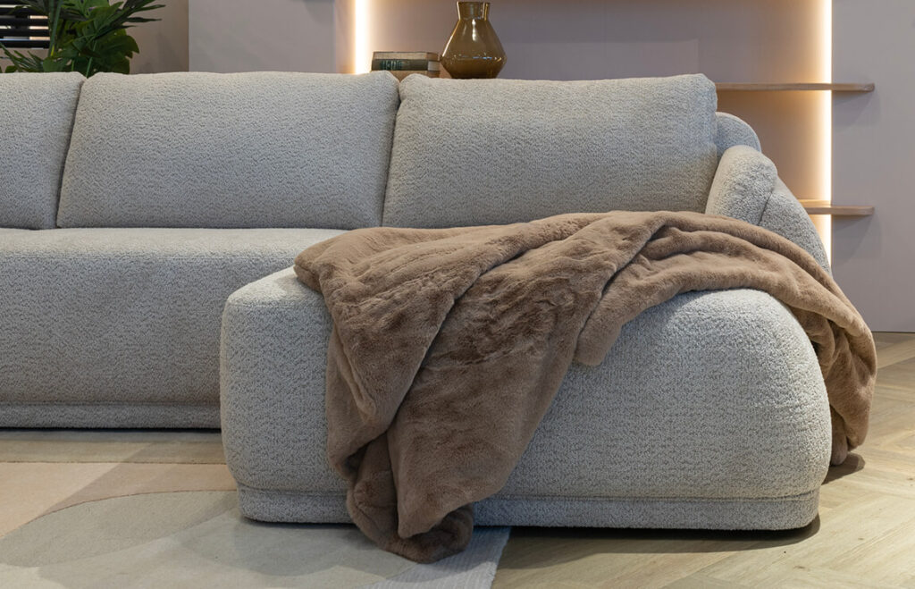 bank-lavi-vi-684-beige