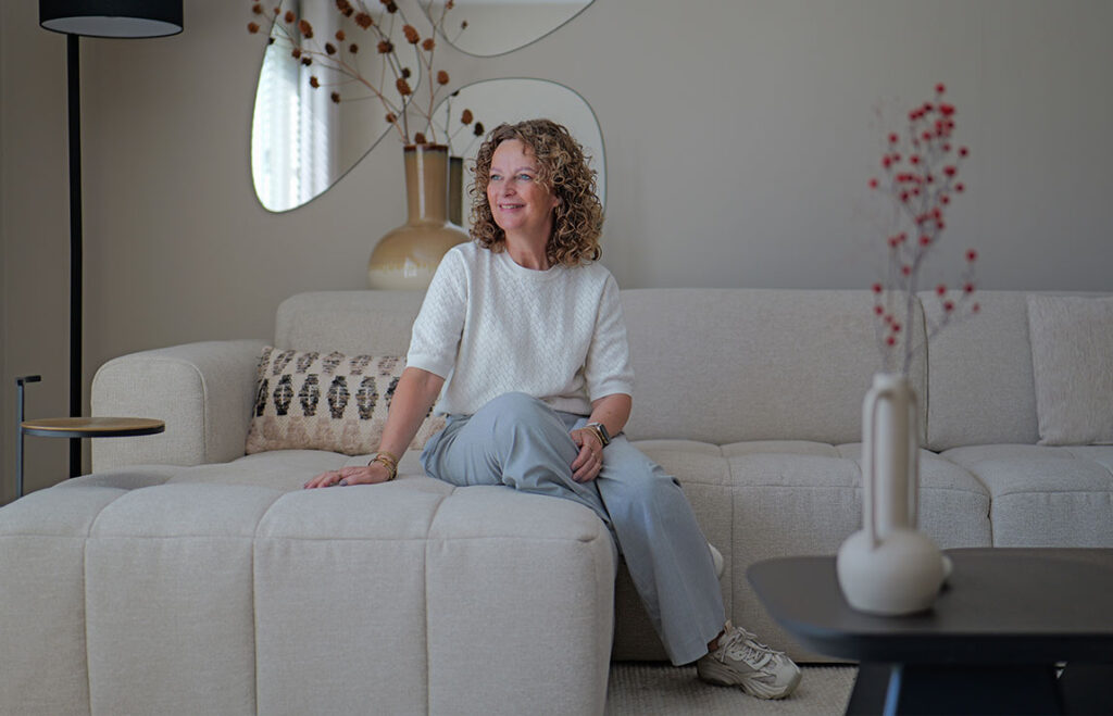 kady-bij-myhomeofzodiac-thuis