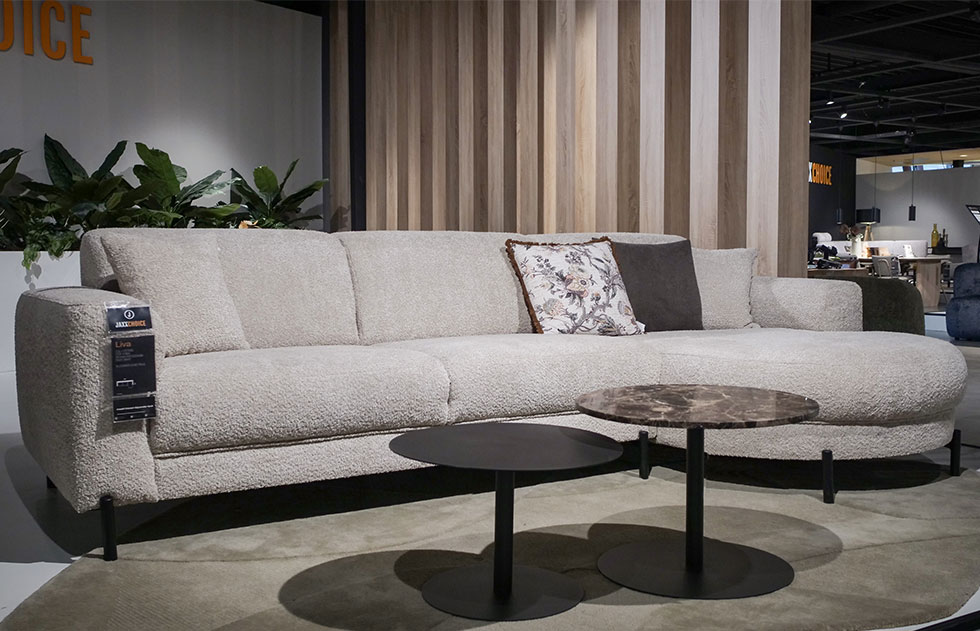 design-hoekbank-Liva-in-jaxxchoice-store-huissen