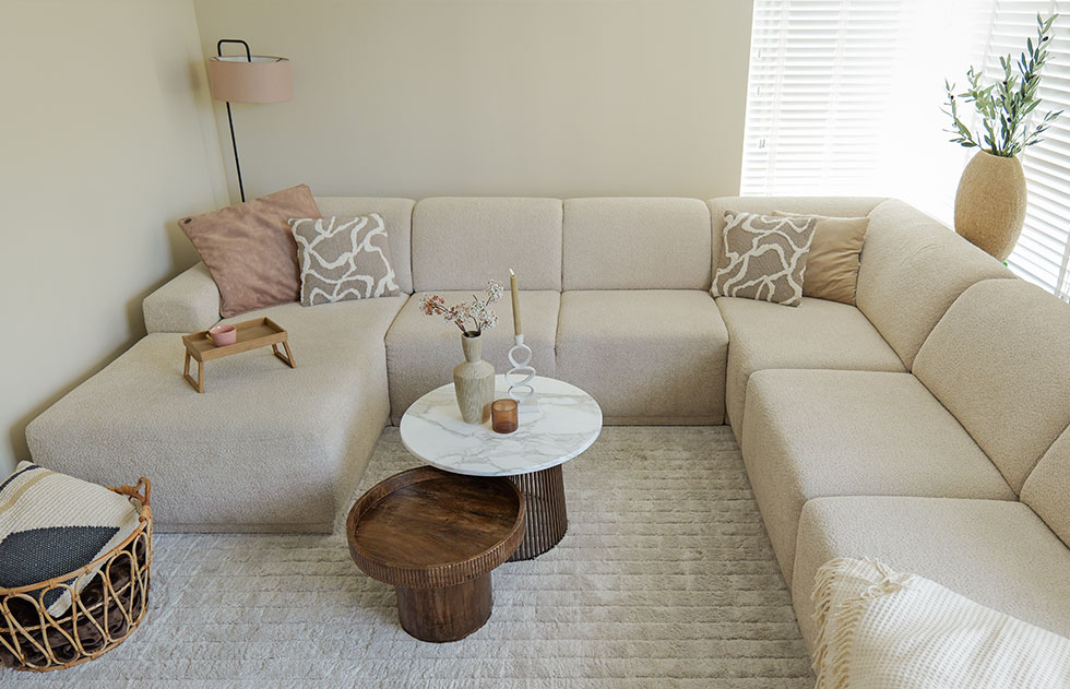 bank-izzy-in-stof-vi-684-beige-bij-michel-thuis