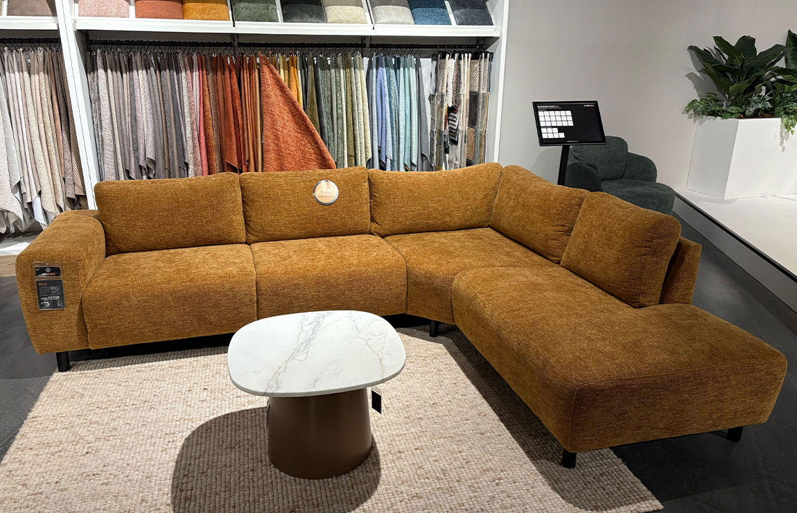 Elvi hoekbank rechts buitenkans Elvi hoekbank rechts buitenkans