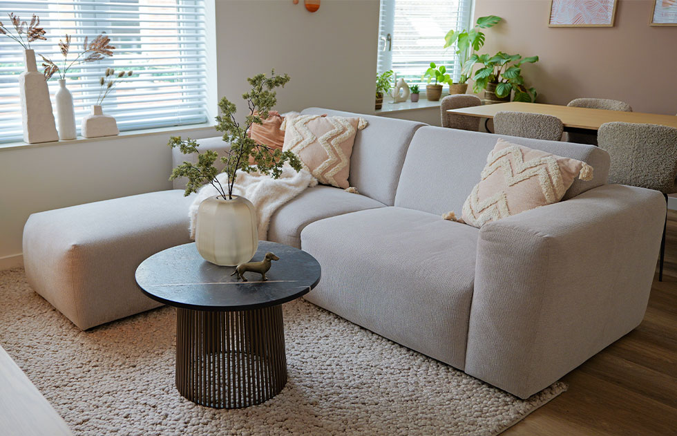 beige-bank-veda-sino-01